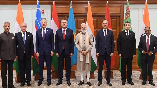 Foreign ministers of five Central Asian countries call on PM Narendra Modi