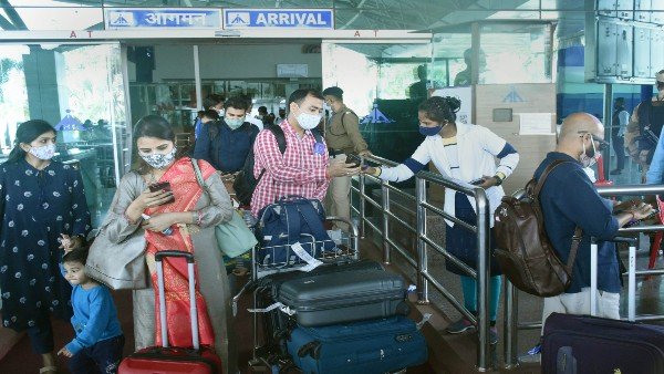 Five more travellers from 'at risk' countries test COVID-19 positive in Mumbai; nine so far