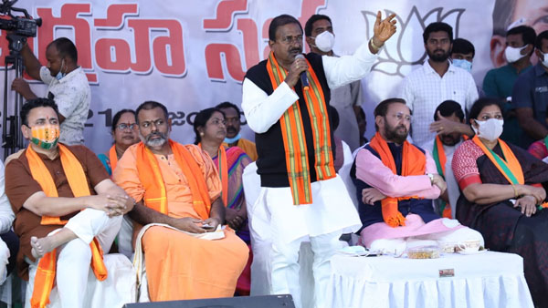 People in Andhra to get quality liquor at Rs 50 if BJP comes to power: Somu Veerraju