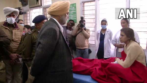 Ludhiana court blast: Punjab Dy CM Sukhjinder Singh Randhawa meets patients