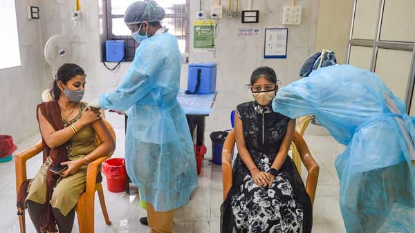 In Madurai no entry for unvaccinated into public places