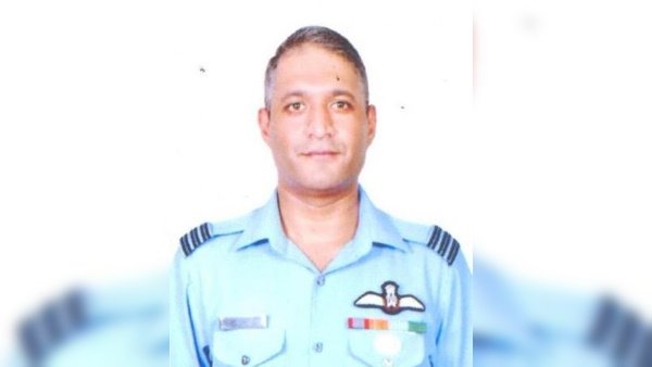 Group Captain Varun Singh's body reaches Bhopal, last rites tomorrow