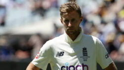 Root needs to carry on as England captain, says Vaughan