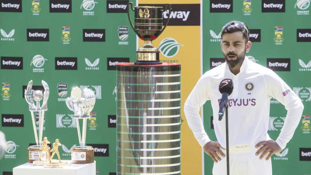 Virat Kohli plays down DRS controversy