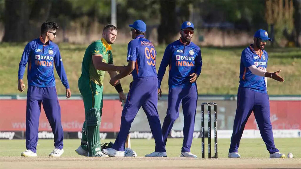 2nd ODI: Clinical South Africa pounce on listless India to seal series