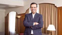 Need players who can give 3-4 years to the team: Sanjiv Goenka