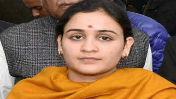 UP polls: Mulayam Singh’s daughter-in-law Aparna Yadav to join BJP today