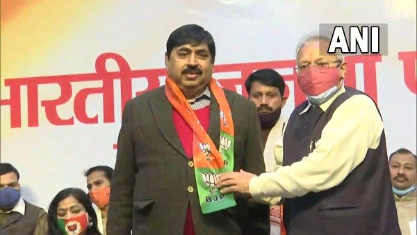 UP Election 2022: Mulayam Singh's brother-in-law Pramod Gupta joins BJP