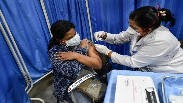 India completes one year of Covid-19 vaccination drive; over 156 cr jab administered