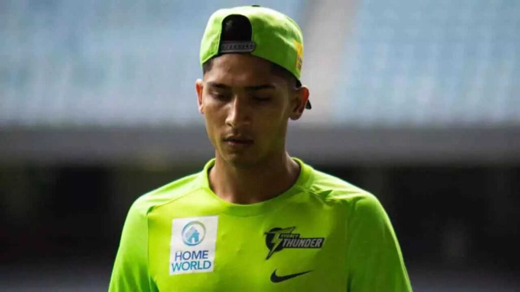 Pakistan pacer Hasnain suspended over illegal bowling action