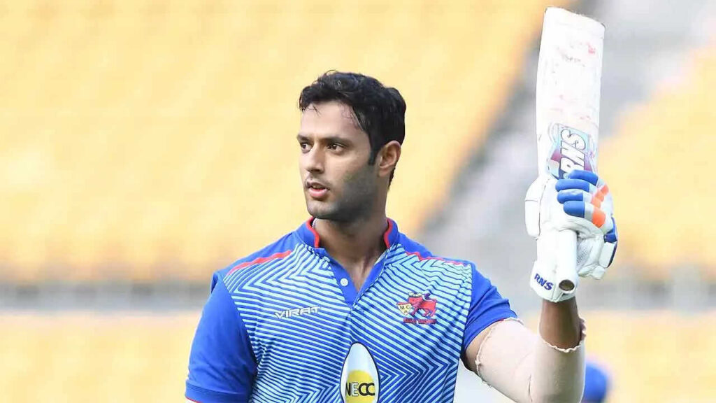 Dube's dream of playing under Dhoni comes true with CSK bid