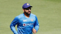 I have no issues and looking forward to playing all games: Rohit Sharma