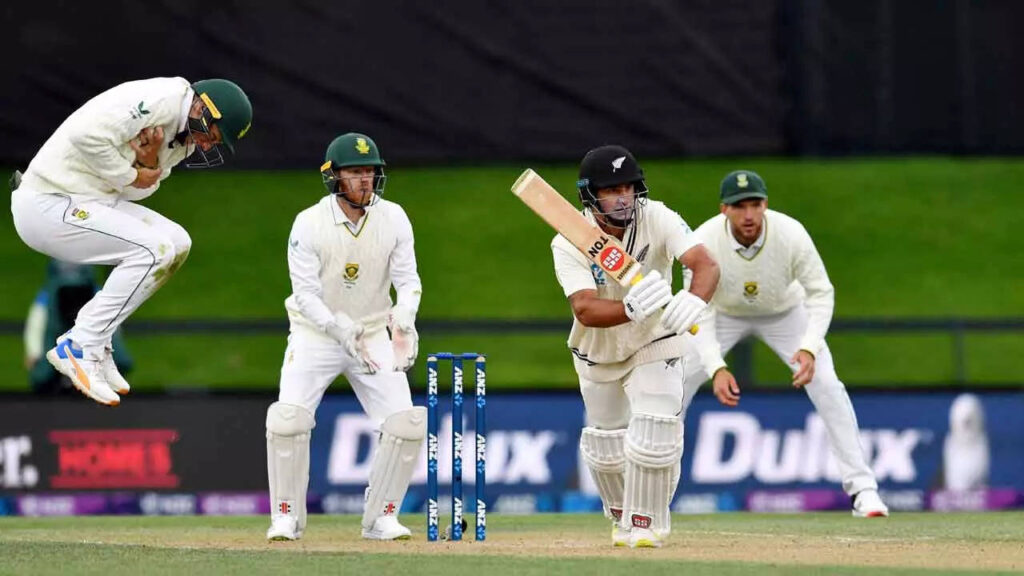 2nd Test: De Grandhomme rallies NZ as SA dominate Day 2