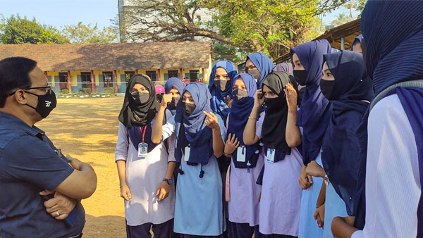 Karnataka Hijab row: Burqa-clad students denied entry citing HC order