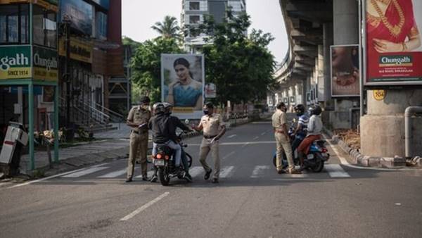 Sunday lockdown in Kerala, only emergency services allowed