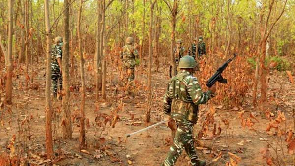 Naxal attack: One CRPF official martyred