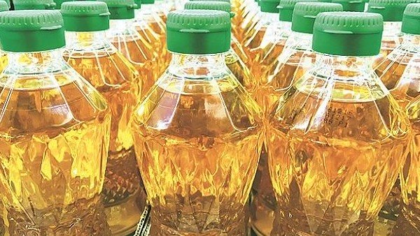 Govt imposes stock limits on edible oils, oilseeds till June 30