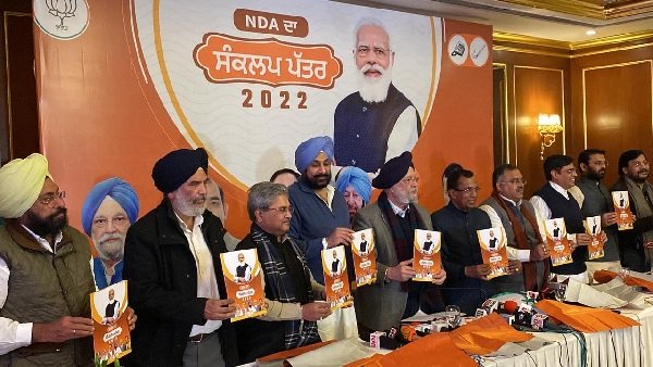 BJP-PLC alliance releases manifesto for Punjab polls