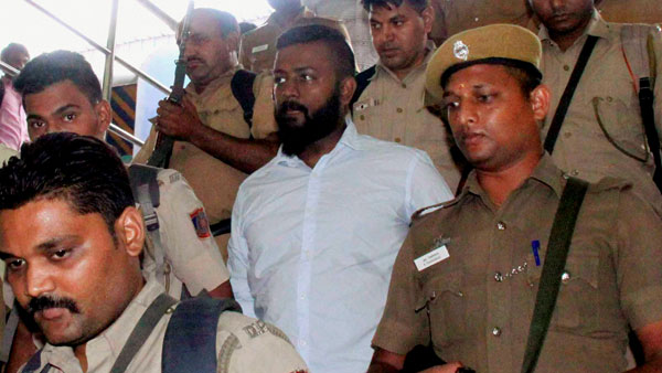 Conman Sukesh Chandrashekhar tried to bribe three Tihar jail staff; probe ordered