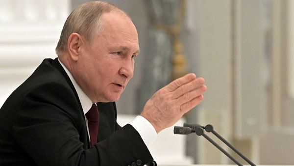 Russia declares war on Ukraine