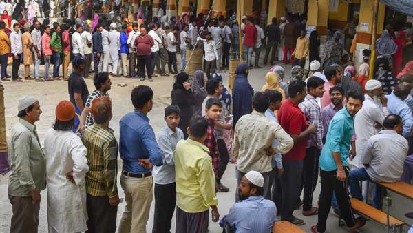 UP polls: 60 pc voting till 5 pm in second phase