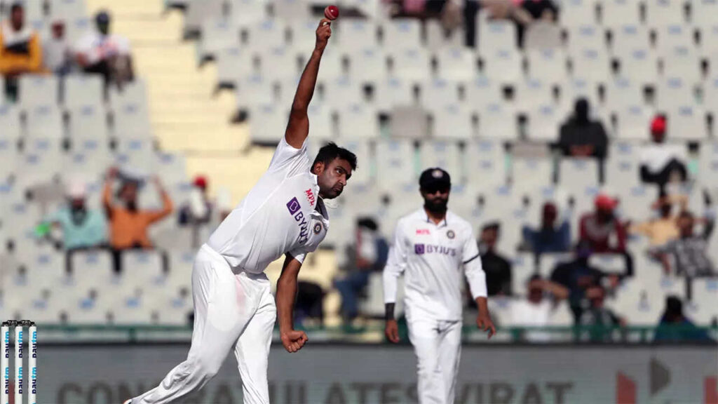 Used to bowl medium pace to be next Kapil Paaji, says Ashwin