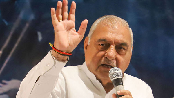 Rahul Gandhi meets G-23 member Bhupinder Singh Hooda