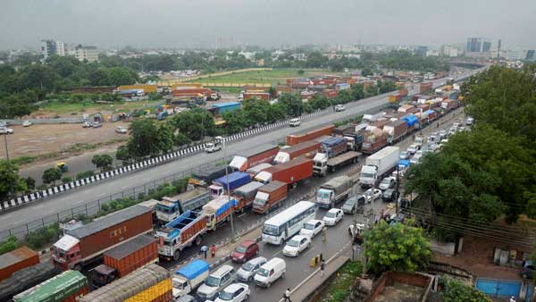 Delhi-Gurgaon Expressway to be blocked for 6 months: Alternate routes to take