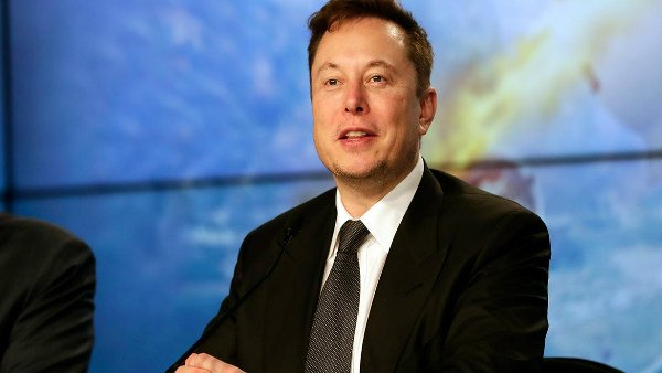 Elon Musk refuses to block Russian news on Starlink; SpaceX prepares for signal jamming