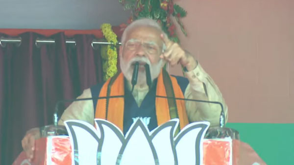 Opposition does everything to make crisis situations more critical: PM Modi at Varanasi rally