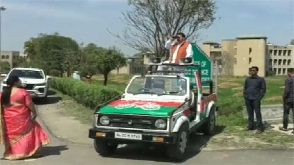 UP Election Results 2022: SP candidate who perched atop jeep to 'guard' on EVMs with binoculars loses seat