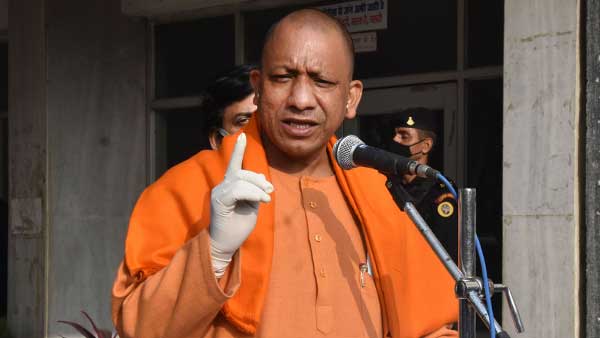 CM Adityanath inaugurates Gorakhpur-Varanasi flight