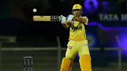 Dhoni achieves another milestone, crosses 7000-run mark in T20s