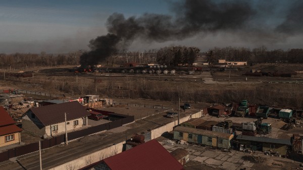 Russian rocket strike on Ukrainian station kills over 30 evacuees: Report