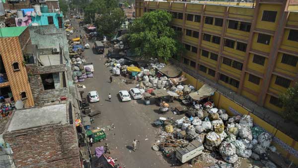 Jahangirpuri violence: Hindu idol, Tricolour damaged during violence says VGP leader