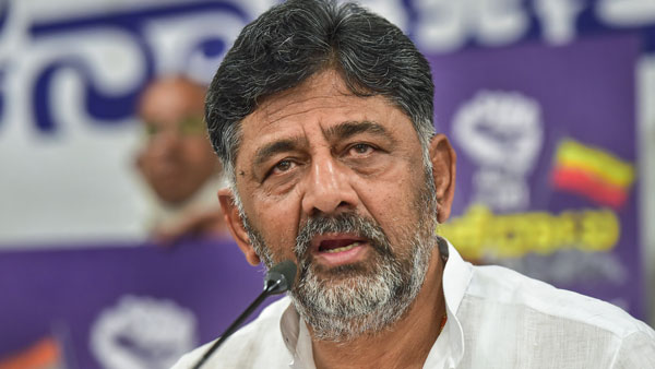 Hyderabad vs Bengaluru: DK Shivakumar accepts KTR's jobs challenge