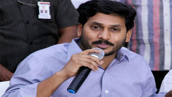 Andhra: All ministers in Jagan's govt resign; new cabinet on Apr 11