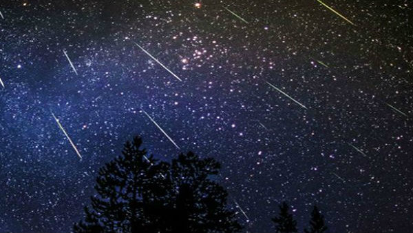 Meteor shower? Blazing streak of light in sky seen from Maharashtra, Madhya Pradesh