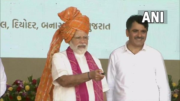 PM Modi lays foundation stone of multiple development projects at Banas Dairy Sankul