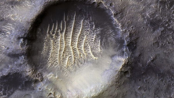 This stunning image of Mars crater by NASA will leave you mesmerised