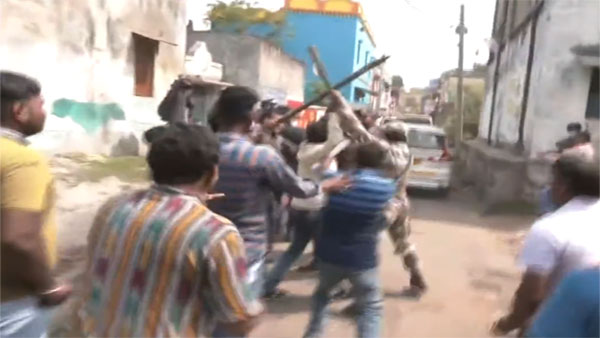 Watch: Violence breaks out in Asansol; Agnimitra Paul attacked at polling booth, alleges BJP