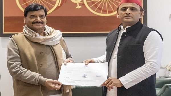 Akhilesh Yadav's uncle Shivpal starts following Modi, Adityanath on Twitter