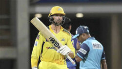 Devon leads the way for Chennai Super Kings against Delhi Capitals