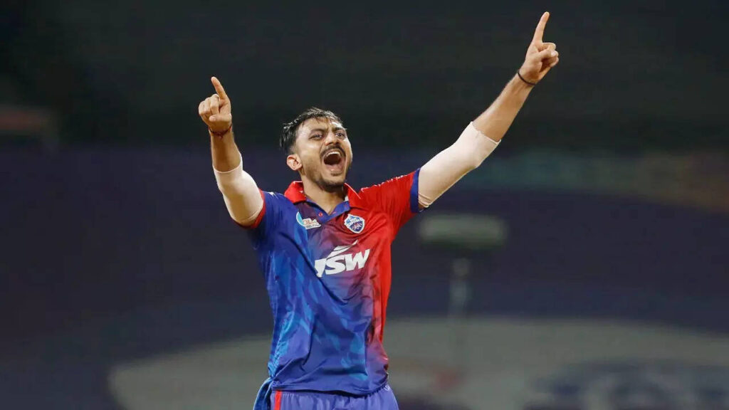 IPL: Axar Patel becomes 9th spinner to scalp 100 wickets