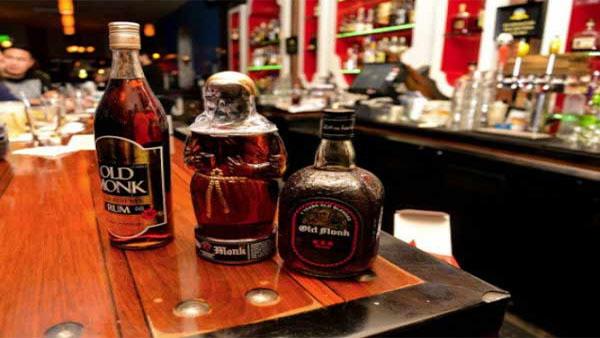 Hic, hic, hurray! Liquor will now be served in Delhi bars till 3 am