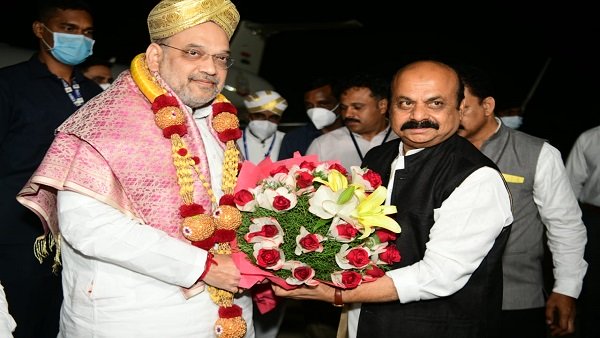 Amit Shah's arrives in Karnataka amid buzz over leadership change