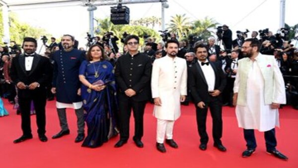 Indian delegation lights up Red Carpet at Cannes