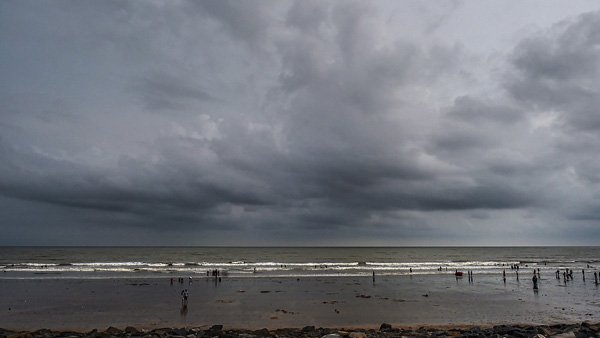 Cyclone Asani raging in Bay of Bengal expected to weaken without landfall