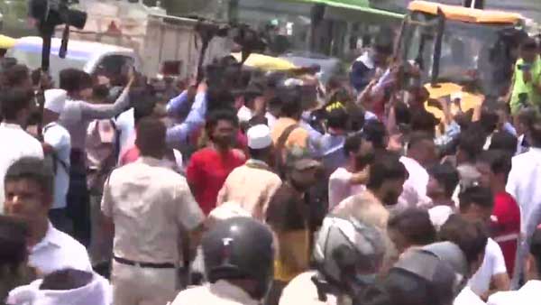 Shaheen Bagh: How people protested anti-encroachment drive in Delhi? In pics