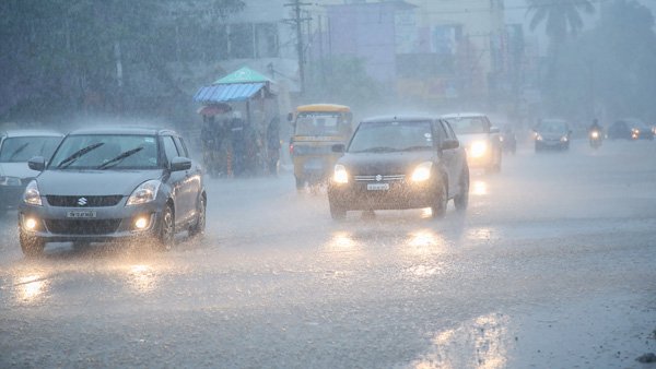 Kerala: IMD issues Orange alert in 7 districts with possibility of isolated heavy to very heavy rainfall